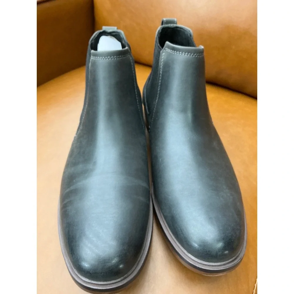 St. John's Bay Rutland Chelsea Boots Mens 11 Black Excellent Matte Slip On